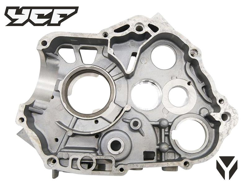 CARTER MOTEUR DROIT 150cc KLX
